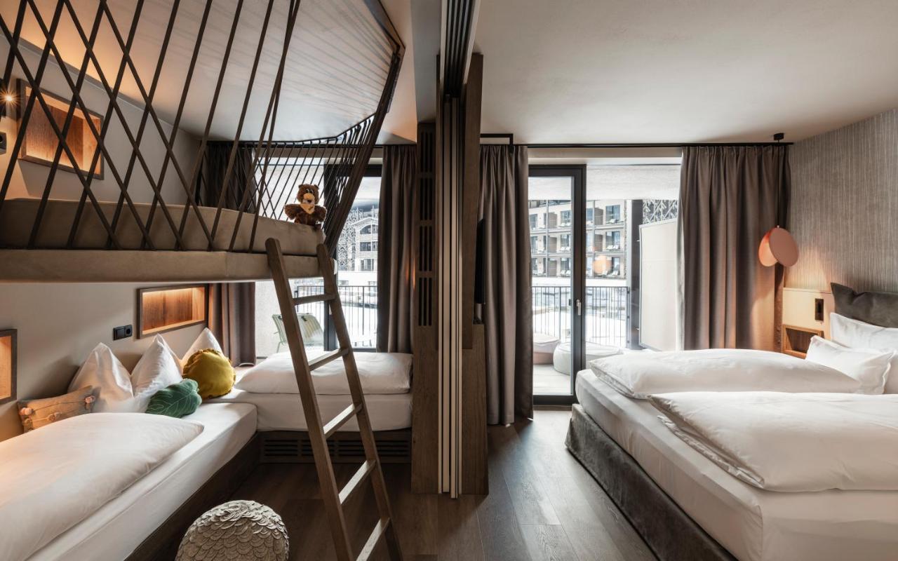 Premium Suite "Falkynest",1174204215:JPEG